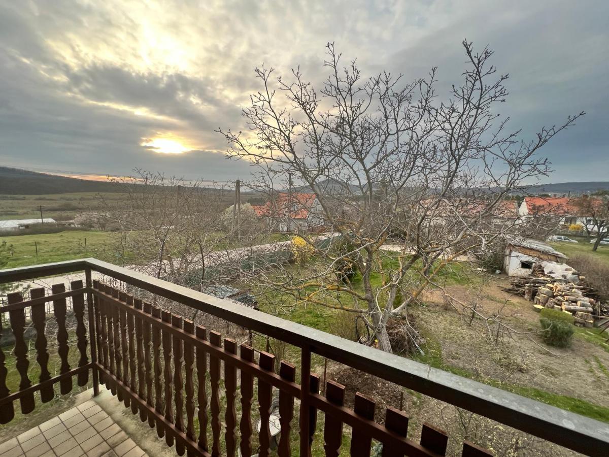 A Festo Vendeghaza / The Painter'S Guest House Zánka Εξωτερικό φωτογραφία