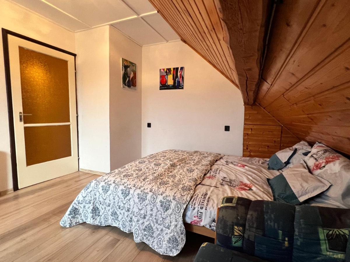 A Festo Vendeghaza / The Painter'S Guest House Zánka Εξωτερικό φωτογραφία